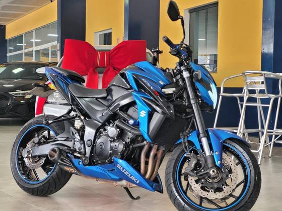 SUZUKI GSX-S750A 